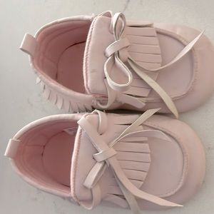 12-18 mo babygirl shoes light pink NEW